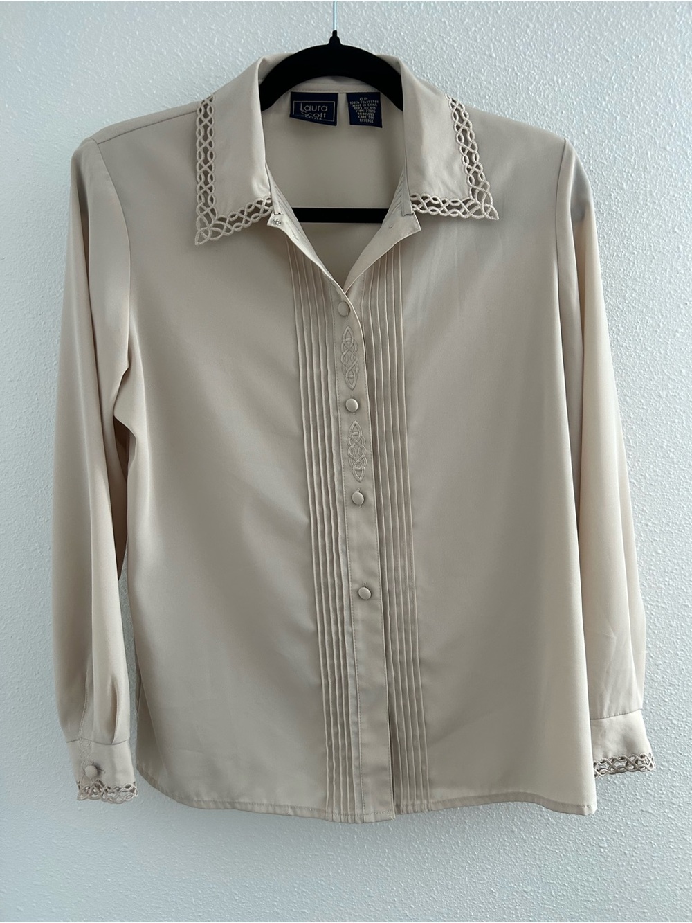 Laura Scott Beige Pintuck Button-Front Blouse